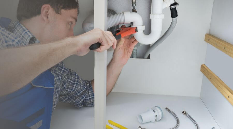 Professional sink repair in Covington, OK
